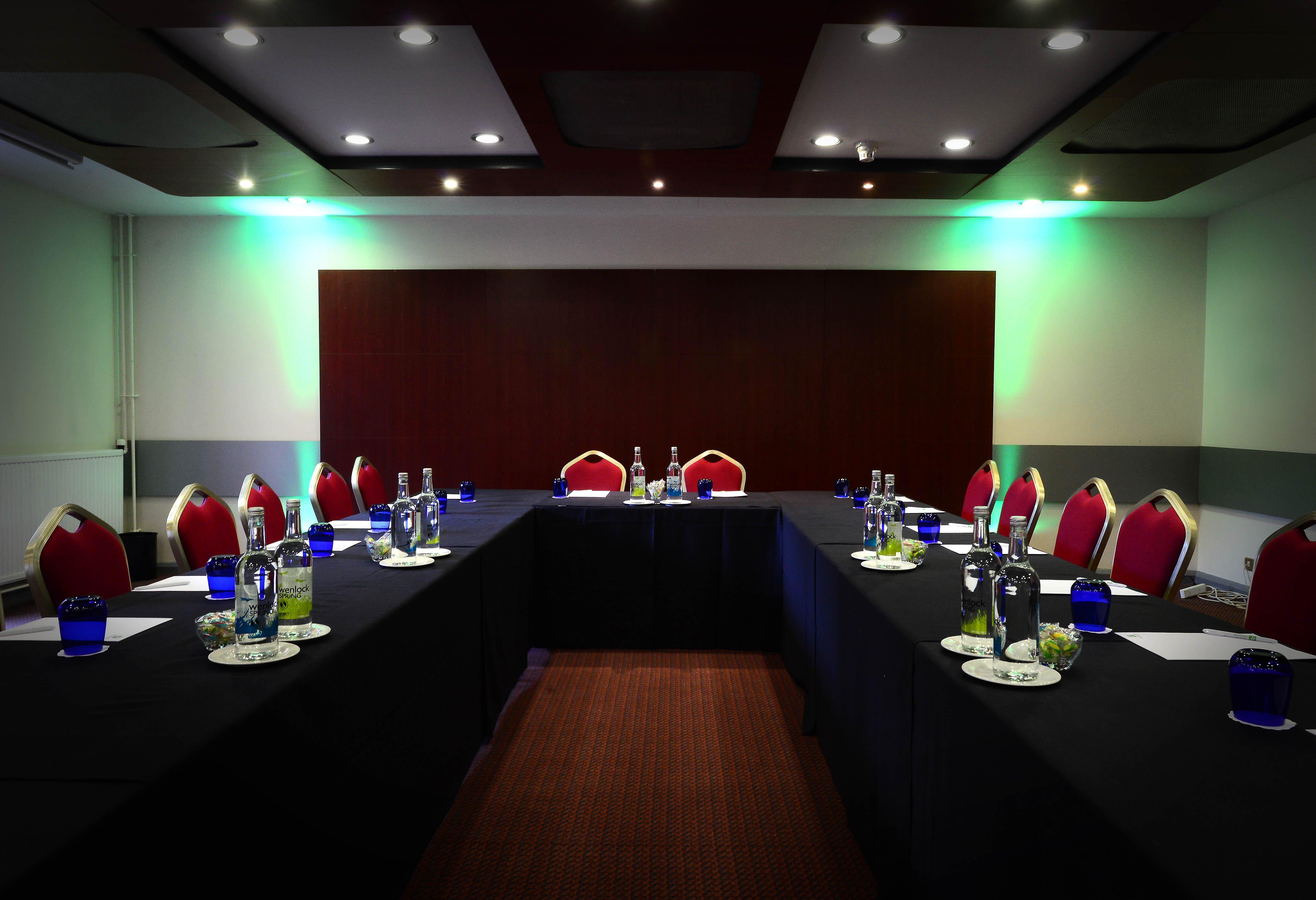 Holiday Inn Telford Ironbridge By Ihg Екстериор снимка