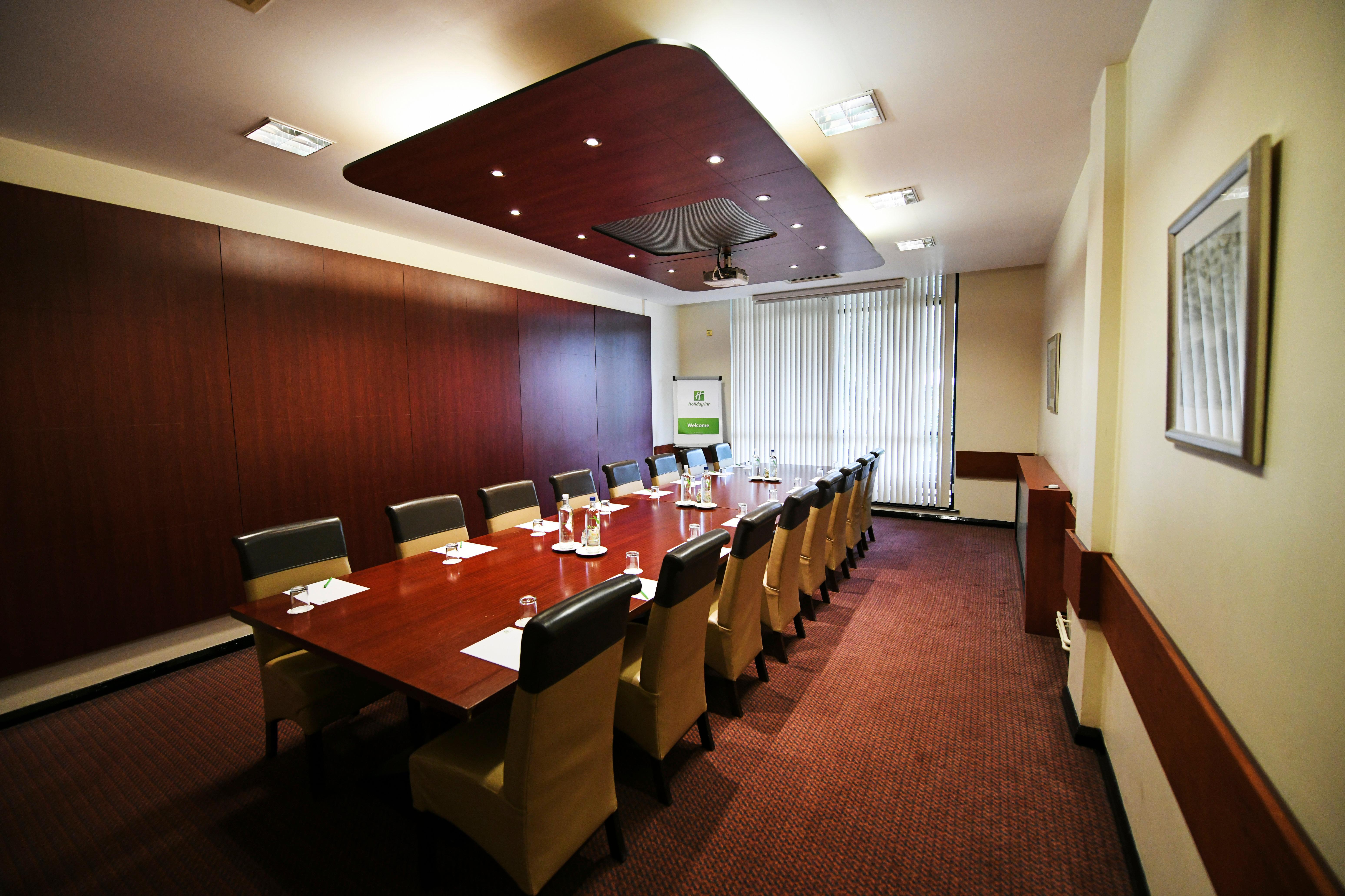 Holiday Inn Telford Ironbridge By Ihg Екстериор снимка