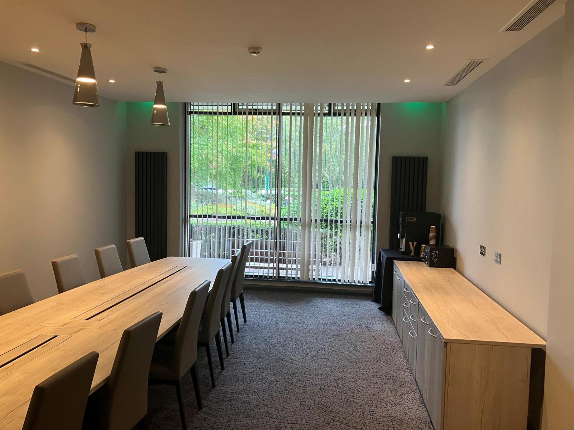 Holiday Inn Telford Ironbridge By Ihg Екстериор снимка